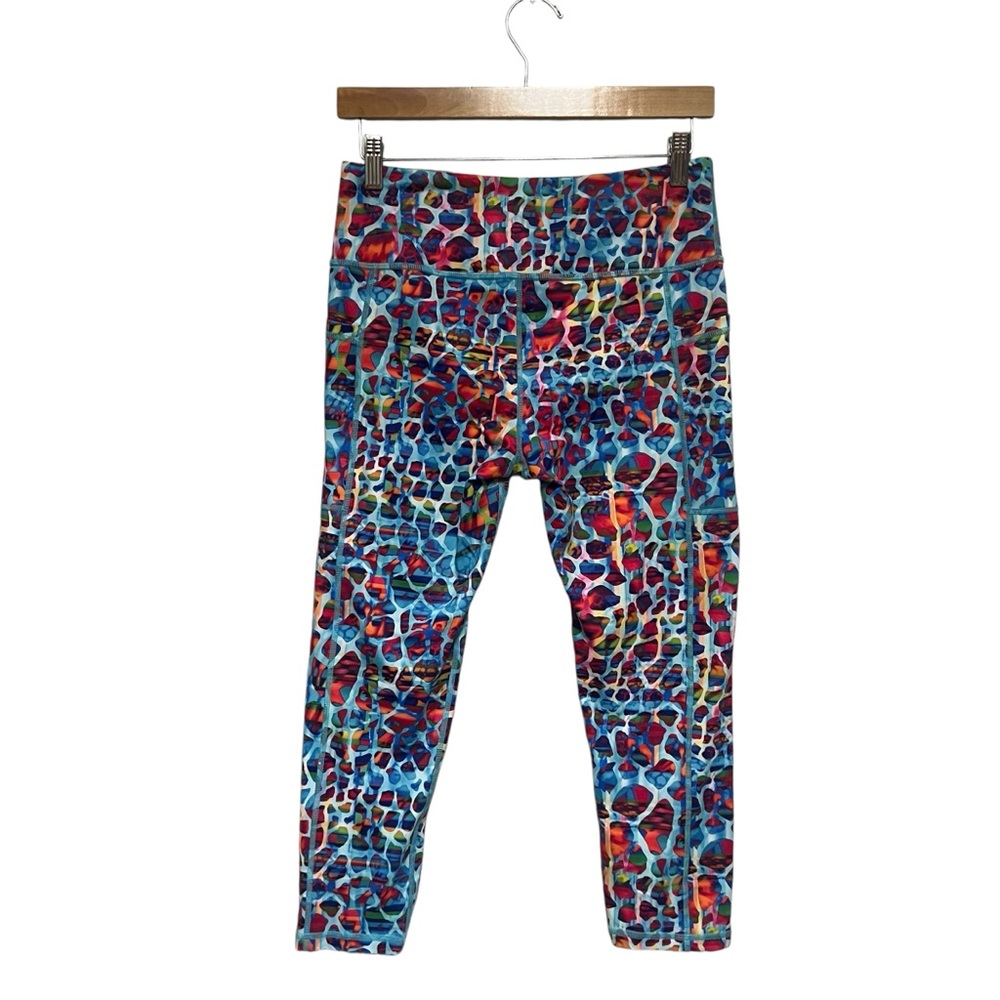 CVG Constantly Varies Gear Medium Exotic Full Capri Leggings